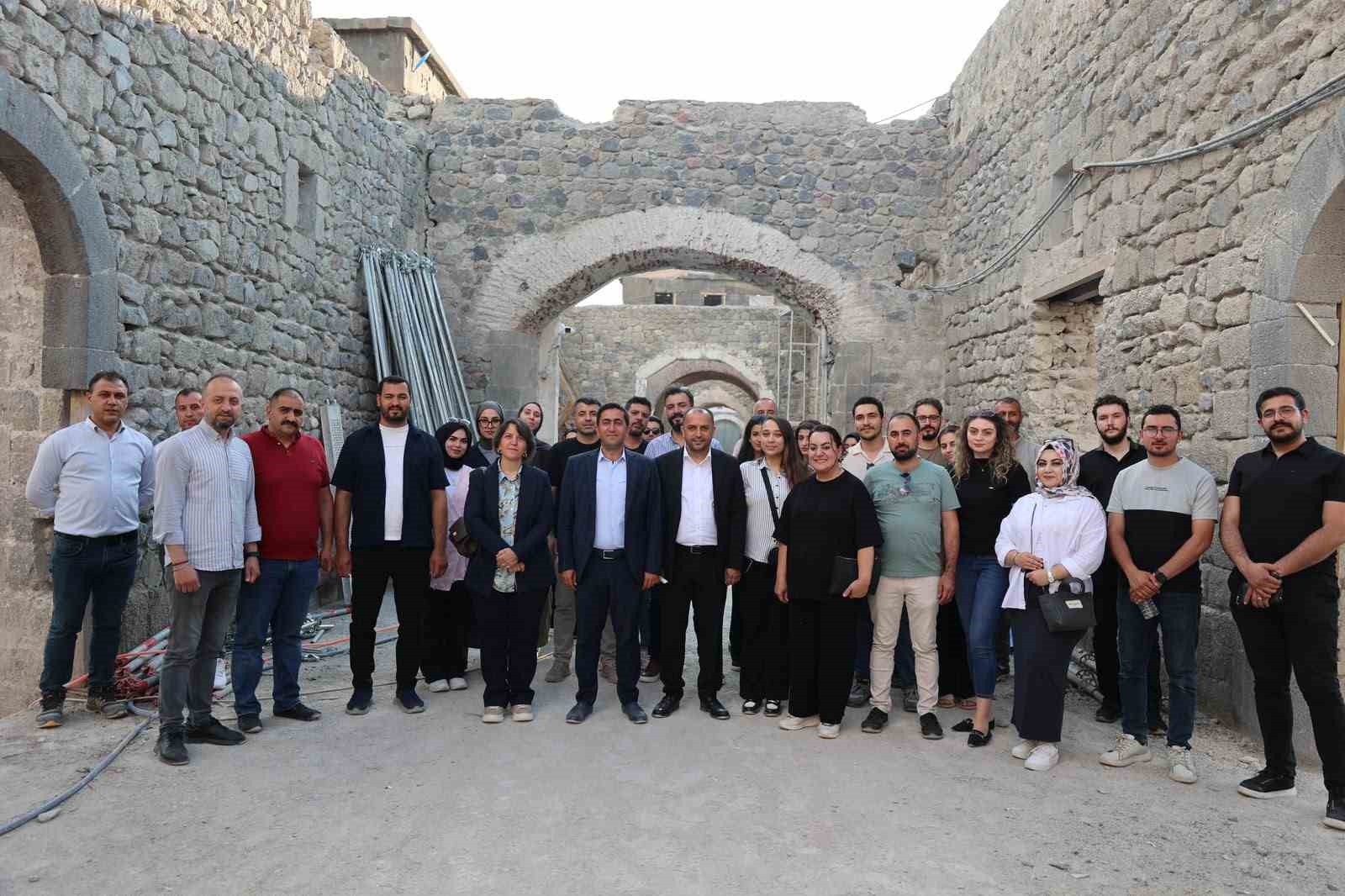 Erzurum'un Tarihi Geçmişi Yeniden Hayat Buluyor