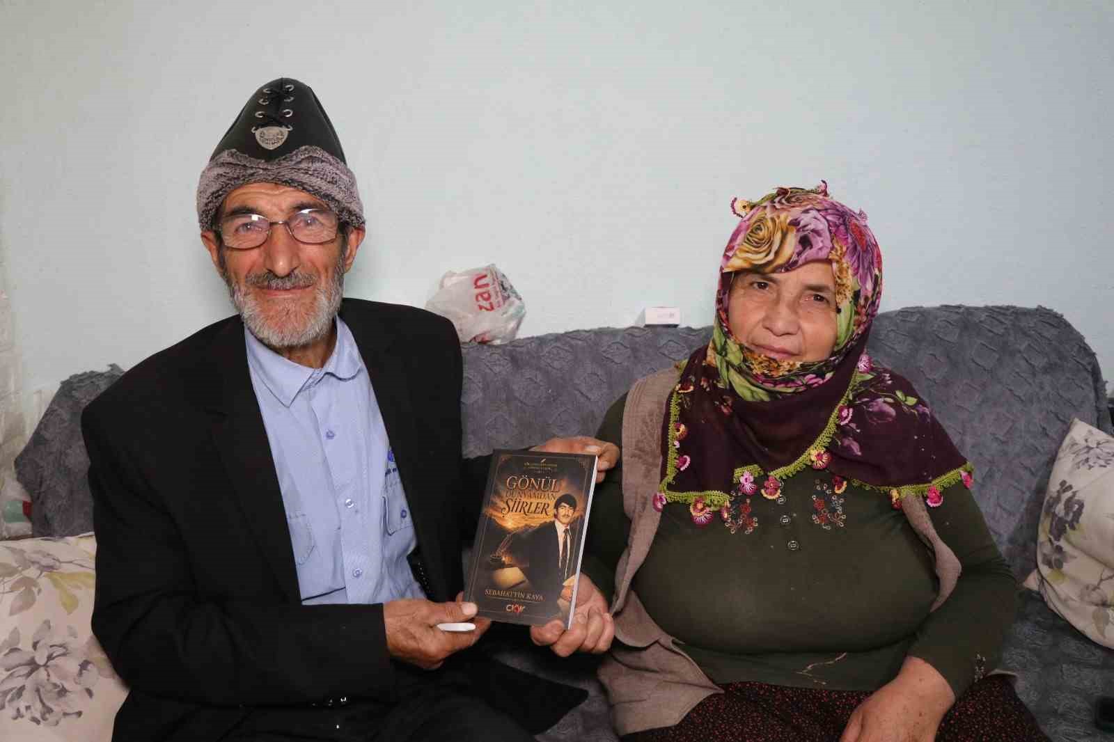 69 Yaşında Şiir Tutkusunu Gerçeğe Dönüştürdü