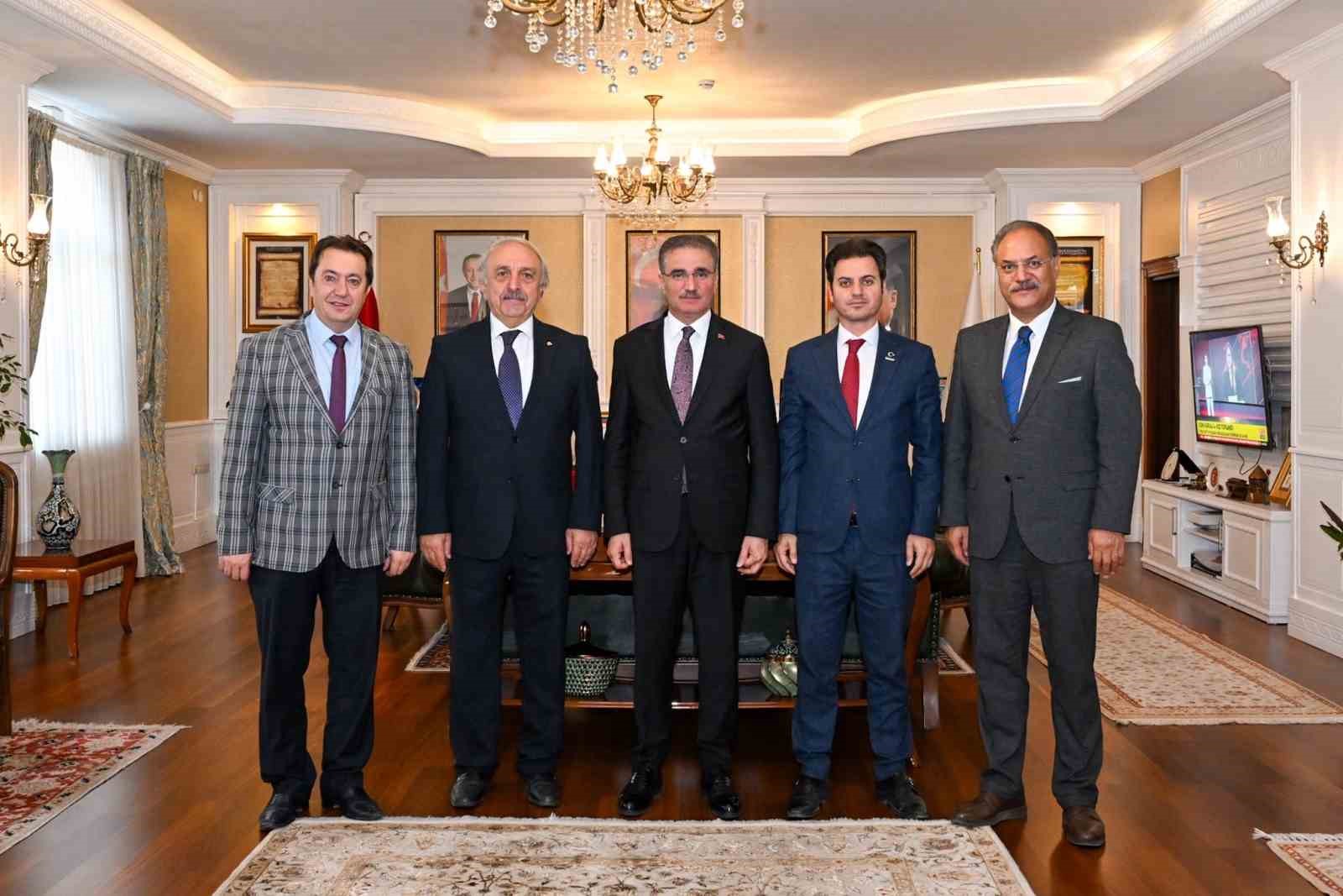 Vali Aydın Baruş'a Zengezur Koridoru İçin Teşekkür Ziyareti