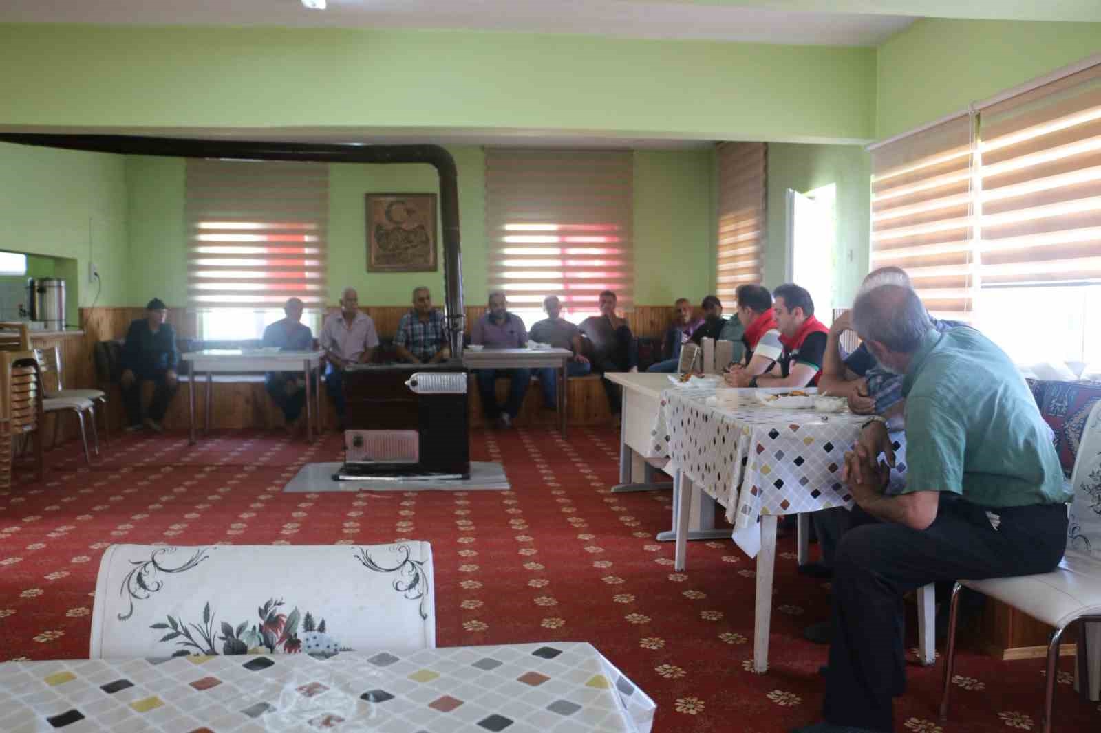 Tarım ve Orman Müdürü Koçaker, Erzincan'da Üreticilerle Buluştu