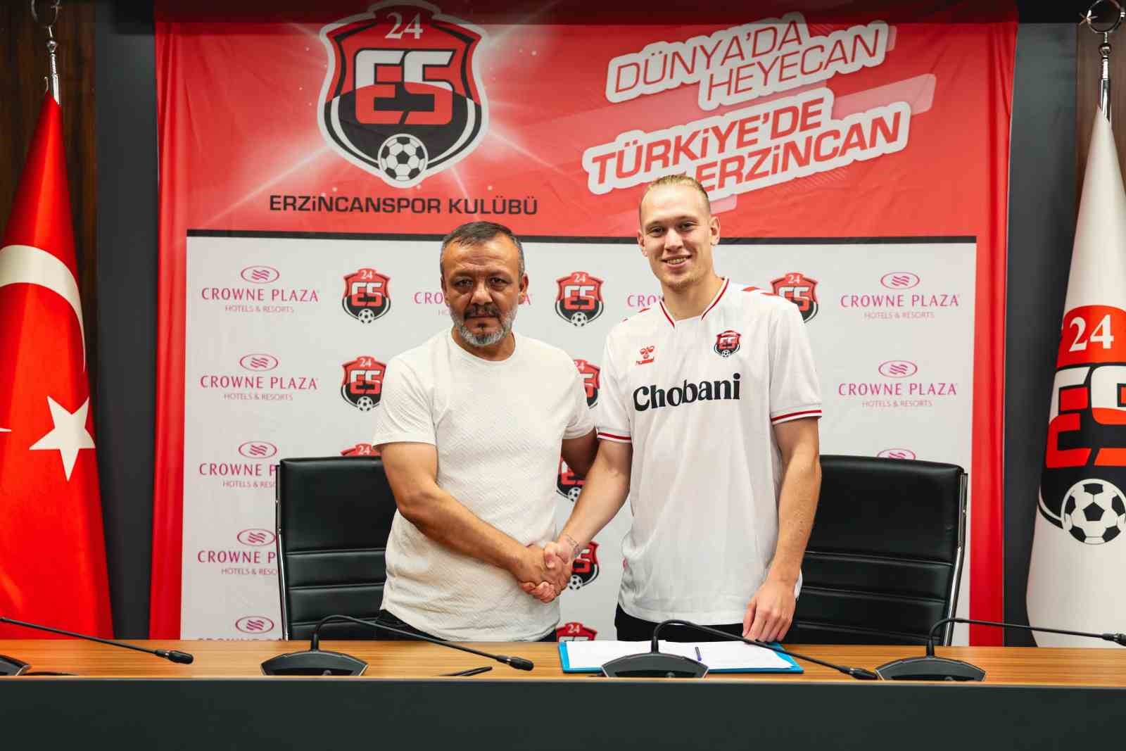 Erzincanspor, Yeni Sezon İçin 4 Futbolcuyla Anlaştı