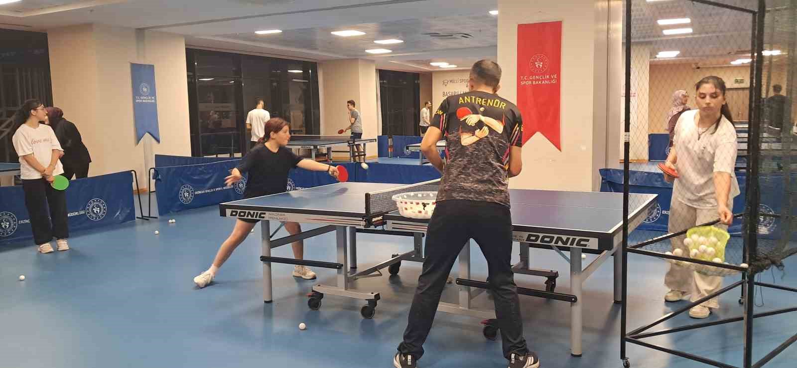 Masa Tenisinin Geleceği Erzincan'da Şekilleniyor