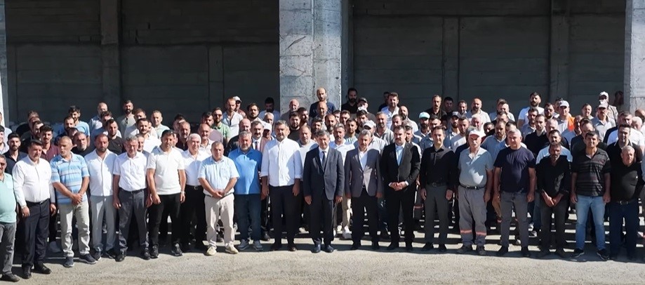 Başkan Aksun, Fen İşleri Ekibiyle Bir Araya Geldi