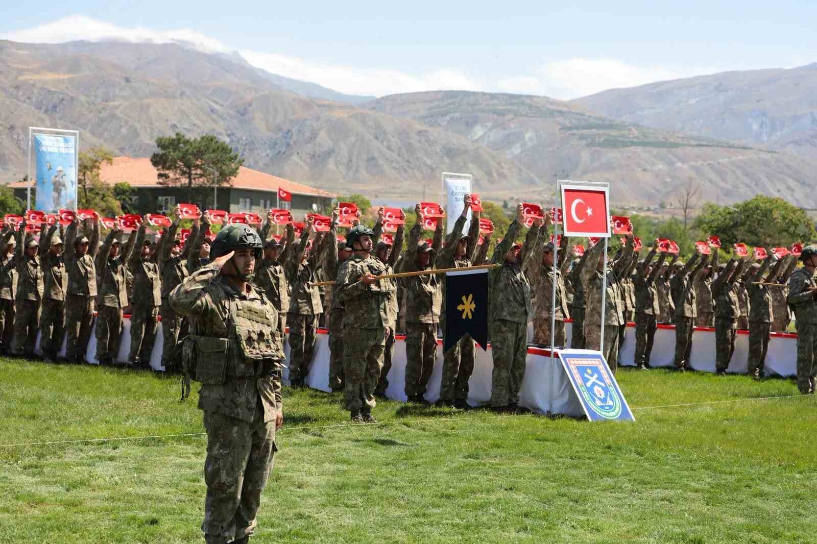 Erzincan'da Bedelli Askerler İçin Duygu Dolu Yemin Töreni