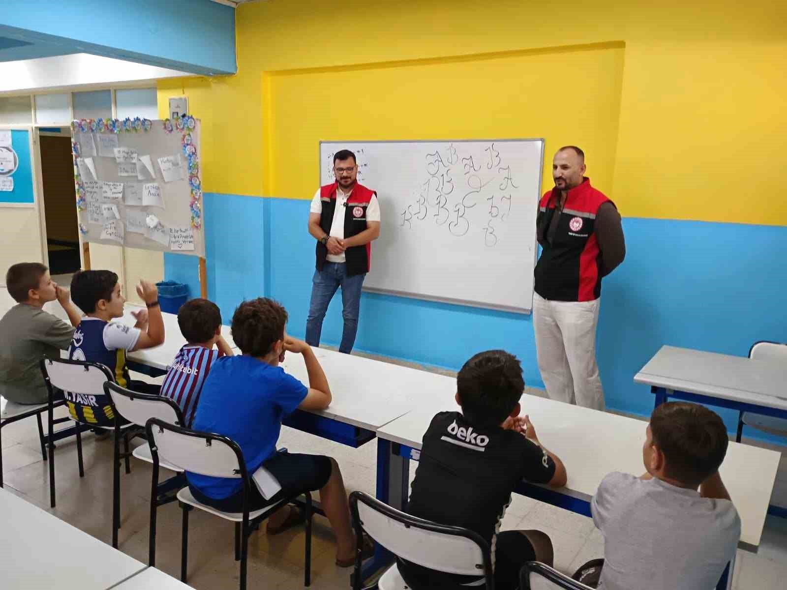 Erzincan'da Öğrencilere Modern Tarımın Penceresini Araladı