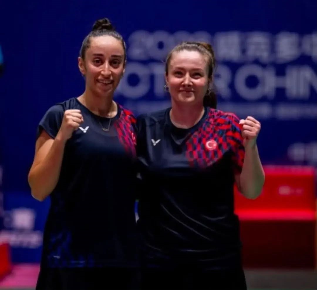İzmirli Badmintoncular Dünya Şampiyonası'nda İki Galibiyet Elde Etti