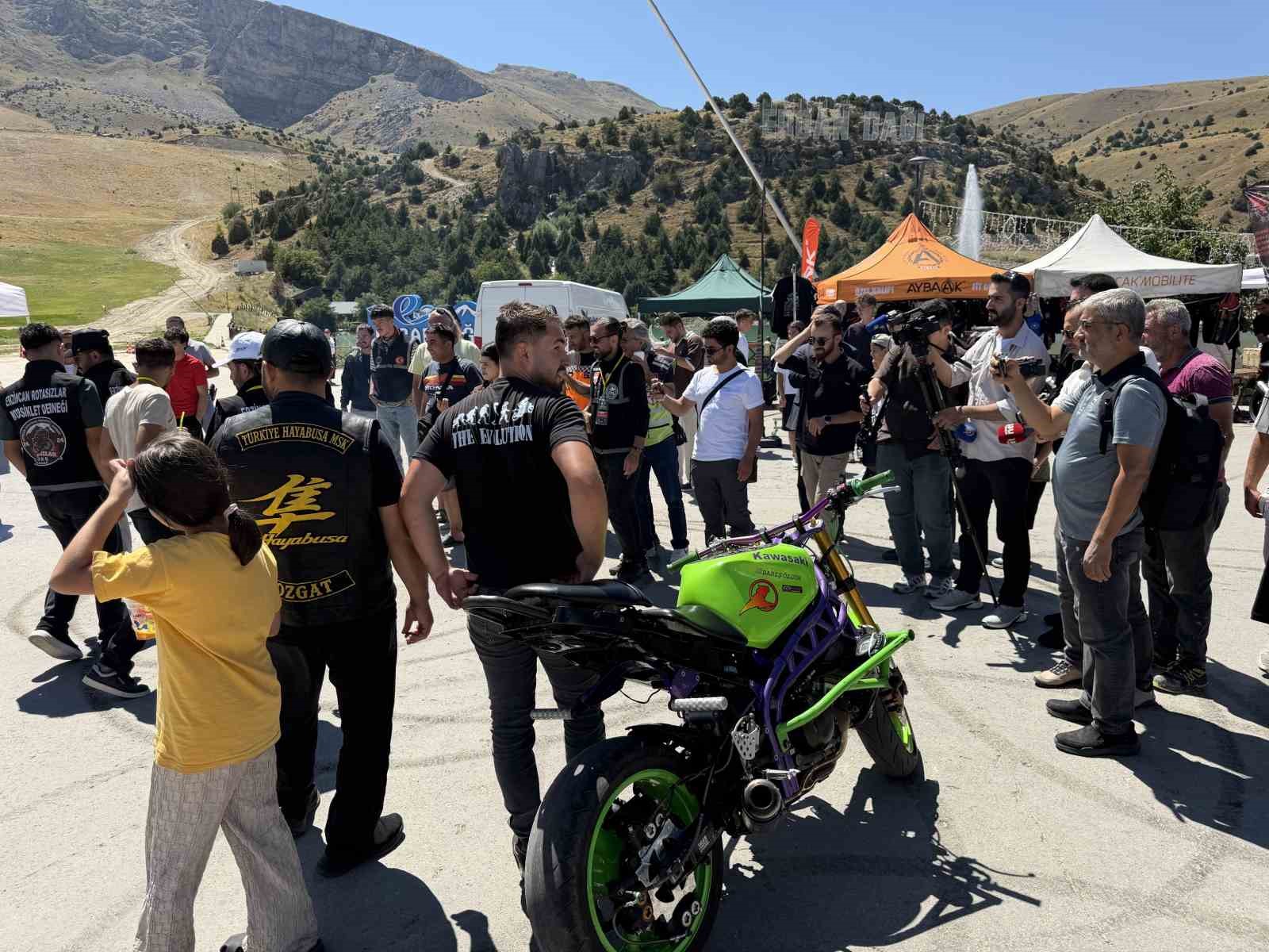 Erzincan'da Motosiklet Tutkunları İçin Eğlenceli Bir Festival Başladı