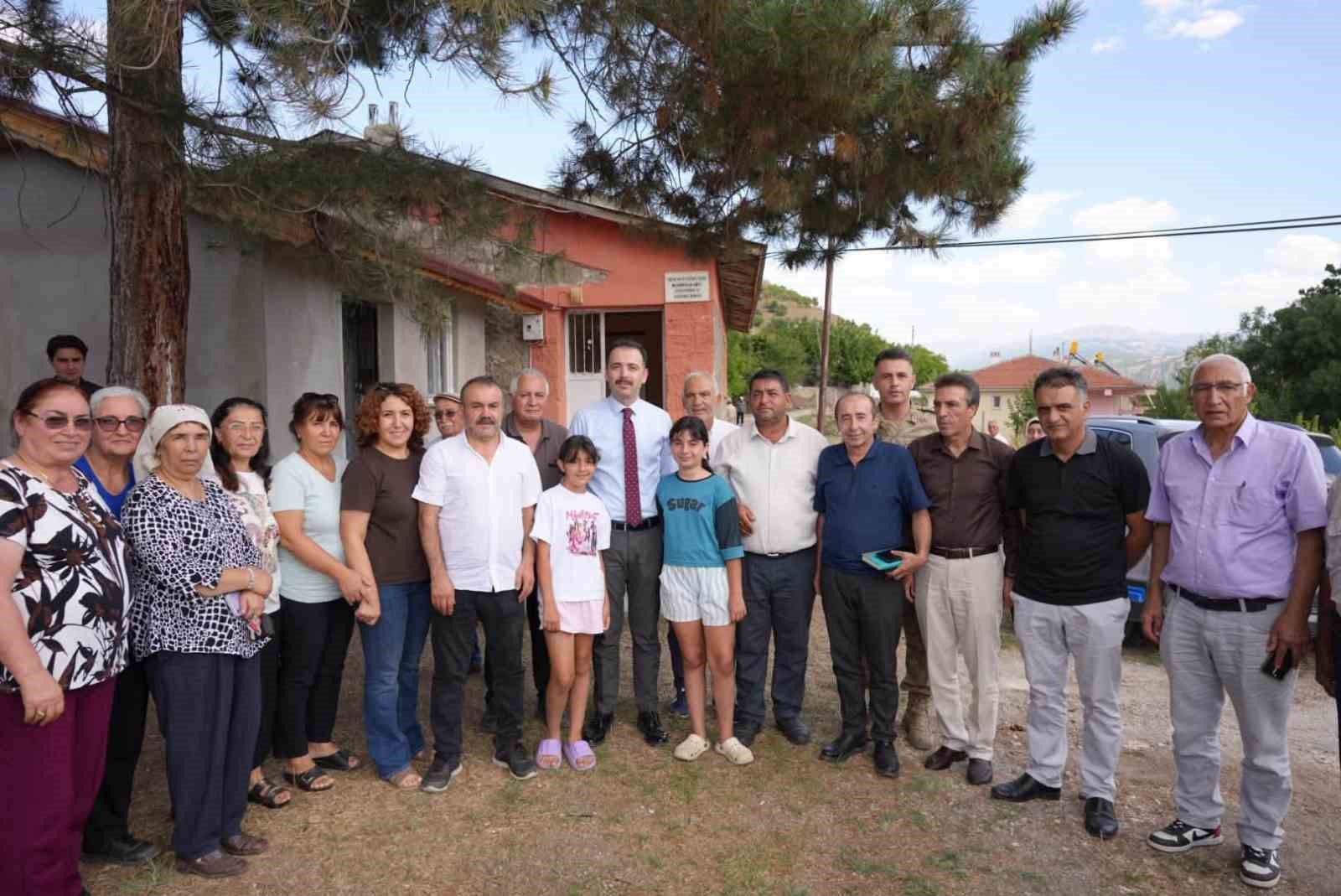 Kaymakam Hökelekli, Üzümlü'nün Köylerini Ziyaret Etti