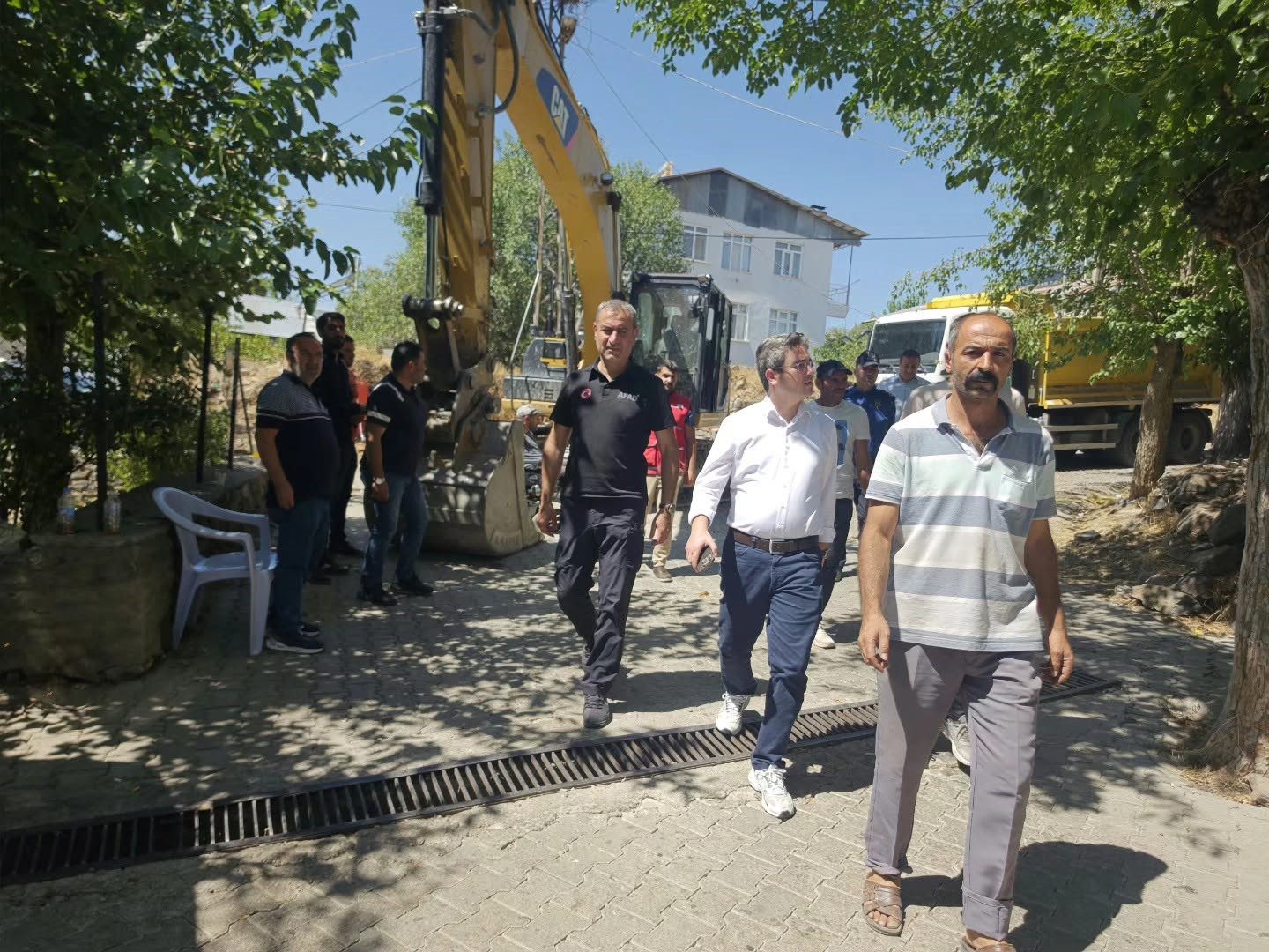Kışlacık Köyü'nde Yangın Sonrası Yeniden Yapılanma Çalışmaları Devam Ediyor