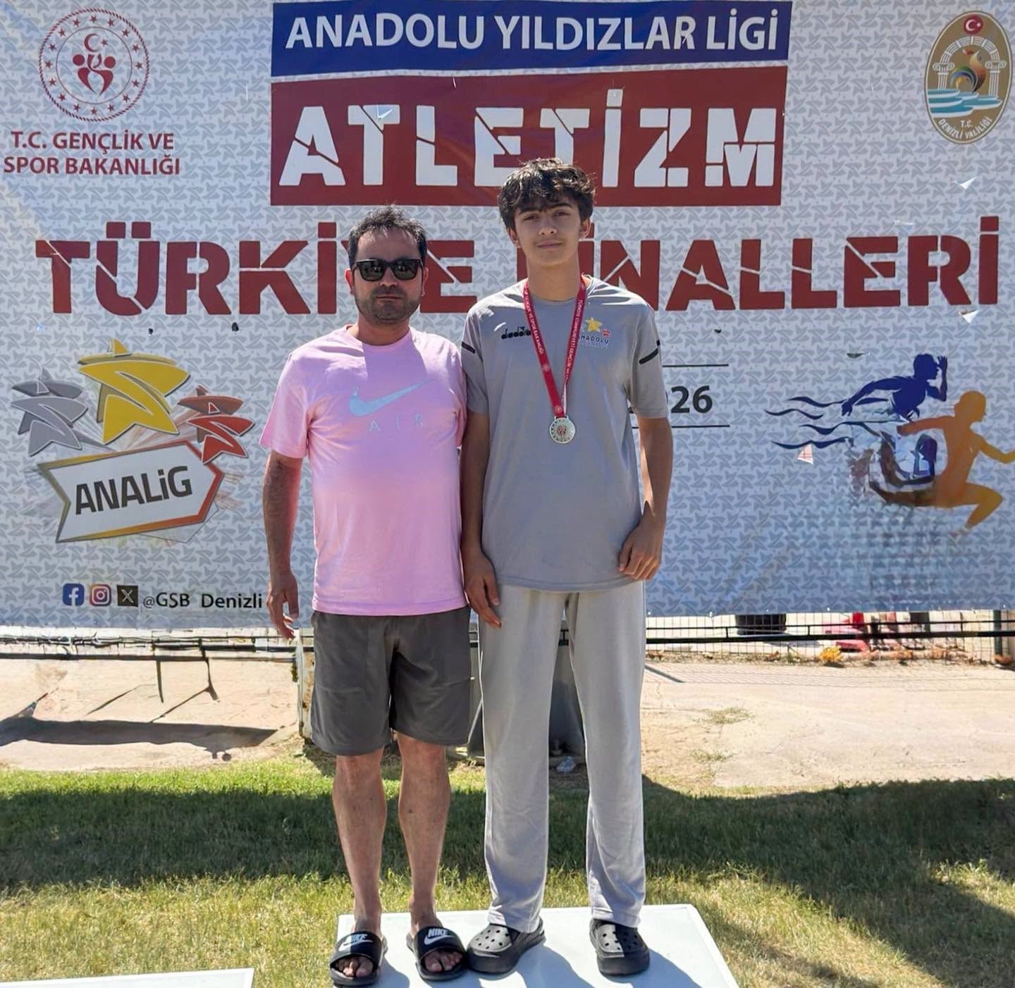 Ali Eren Yüksel, Uzun Atlama ile Türkiye İkincisi Oldu