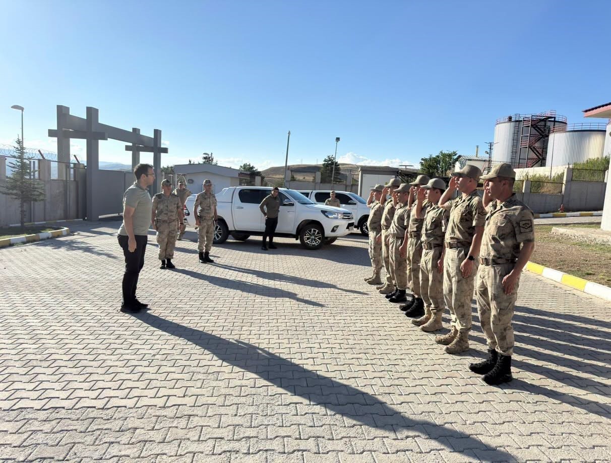 Kaymakam Taşkıran, Jandarma Karakolu'nda Çalışmaları İnceledi