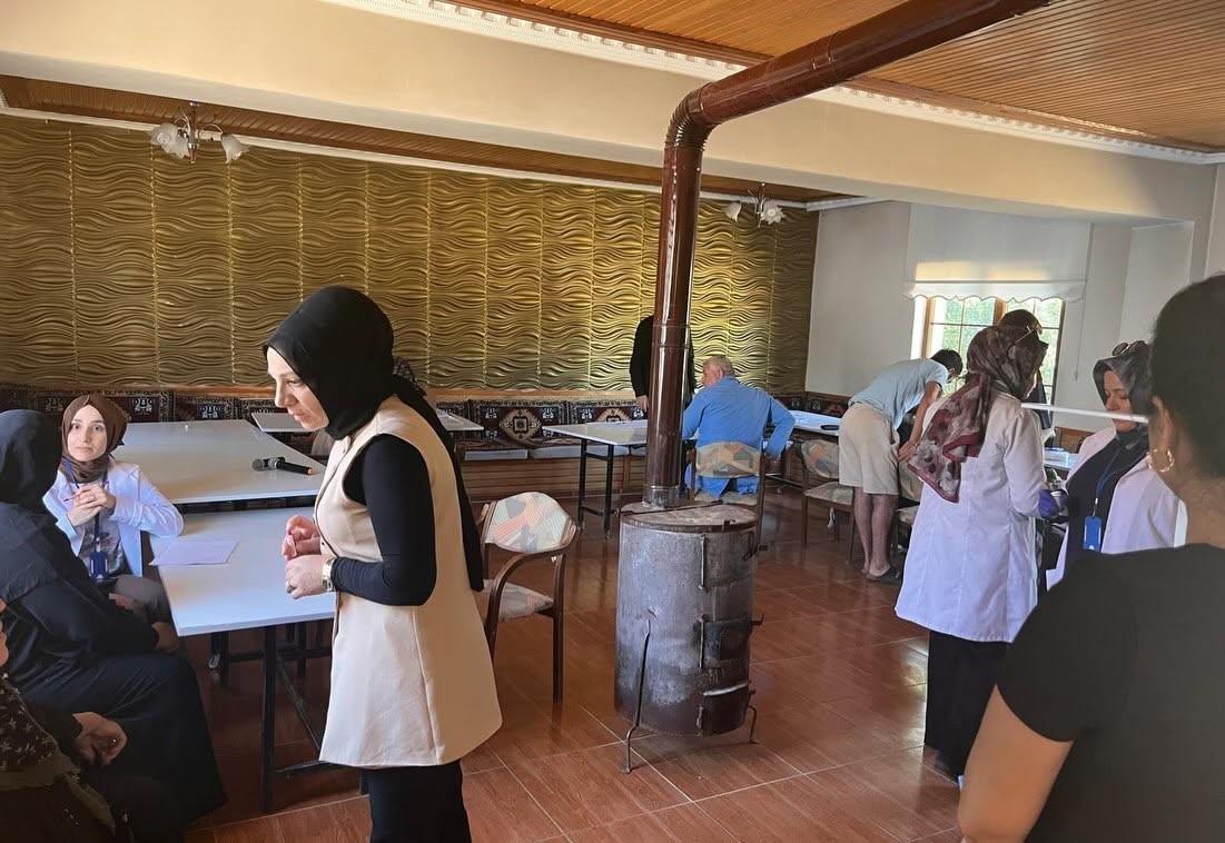 Erzincan’da Sağlık Ekipleri Köyleri Ziyaret Ediyor