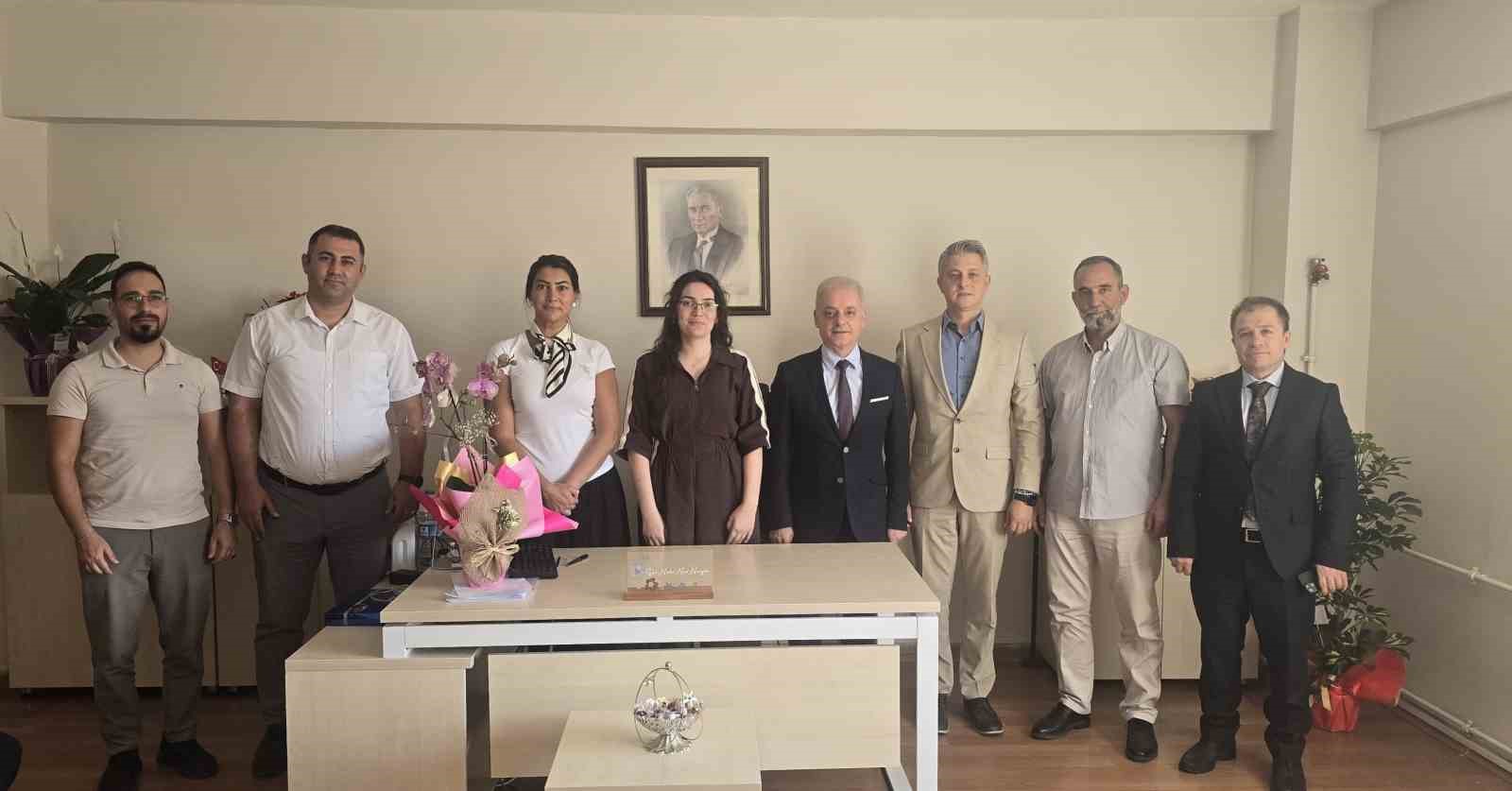 Erzincan 112 Acil Servis Başhekimi Dr. Nida Nur Yılmaz'a Hayırlı Olsun Ziyareti