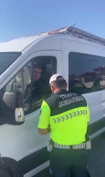 Okul Çevreleri ve Servis Araçlarına Denetim: İzmir Güvenliği Ön Planda