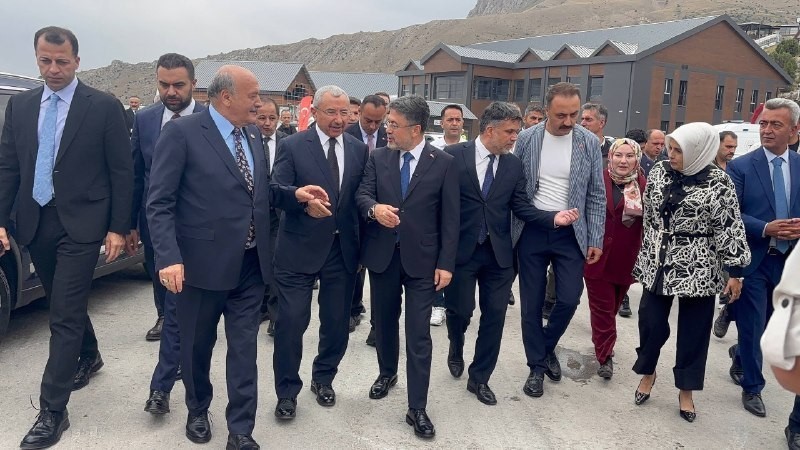 Tarım ve Orman Bakanı Yumaklı'dan Doğu ve Güneydoğu İçin Yeni Eylem Planı Müjdesi