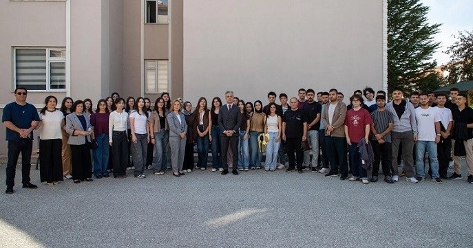 Rektör Kuyrukluyıldız, Tıp Fakültesi Öğrencileriyle Buluştu