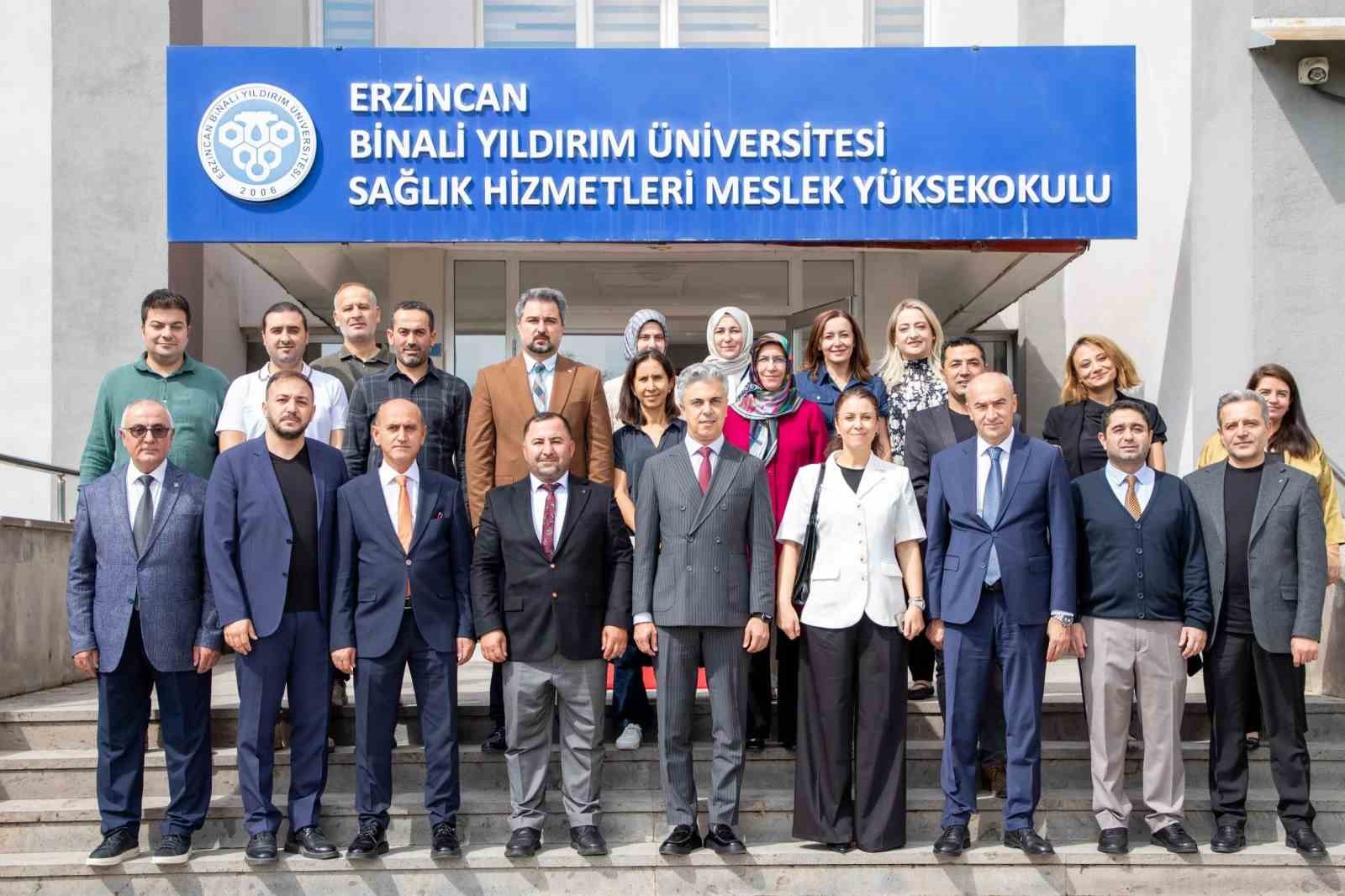 EBYÜ Sağlık Hizmetleri Meslek Yüksekokulu’nda Devir Teslim Coşkusu