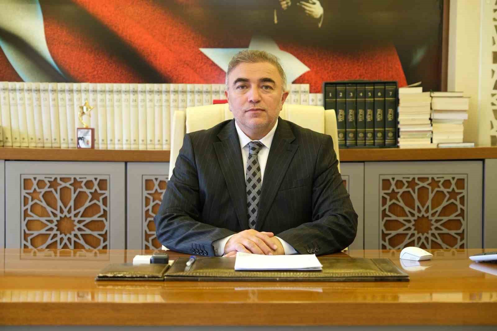 Erzincan'ın Yeni İl Müftüsü Selim Yazıcı Görevine Başladı