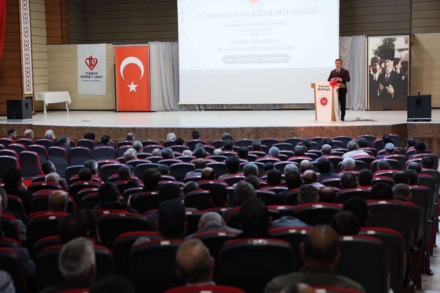 Vali Aydoğdu, Din Görevlileri Haftası'nda Gönül Bağlarını Güçlendirdi
