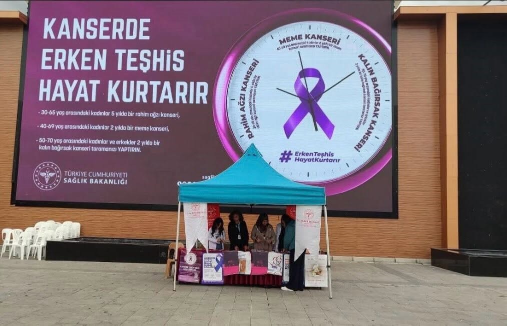 Meme Kanserinde Erken Tanının Önemi Vurgulandı