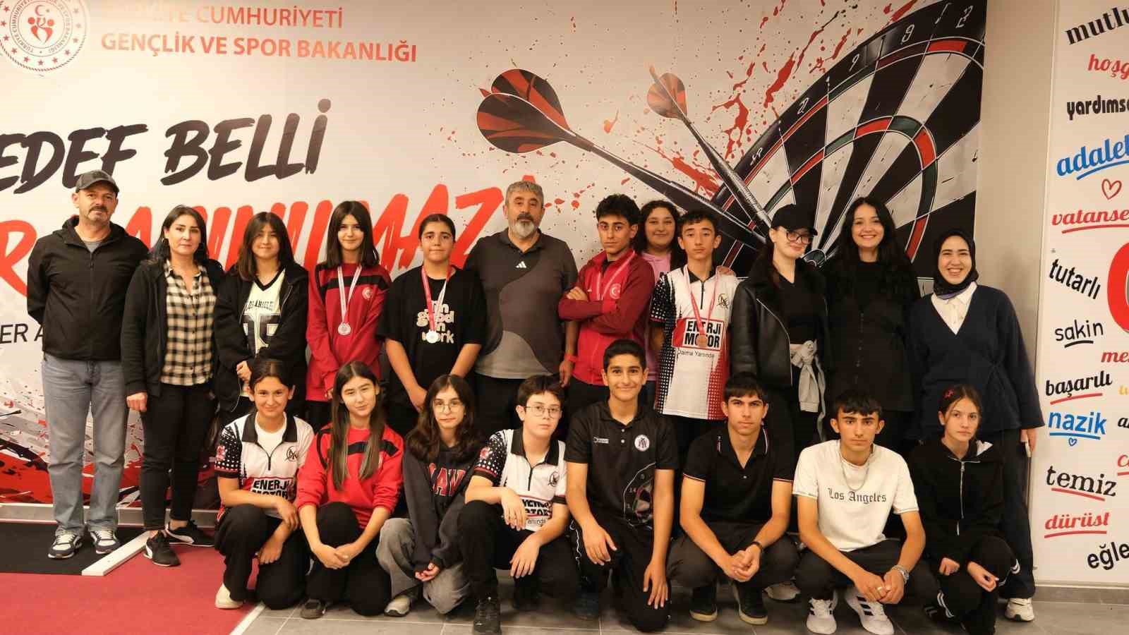 Erzincan'da Dart İl Birinciliği Heyecanı Başladı