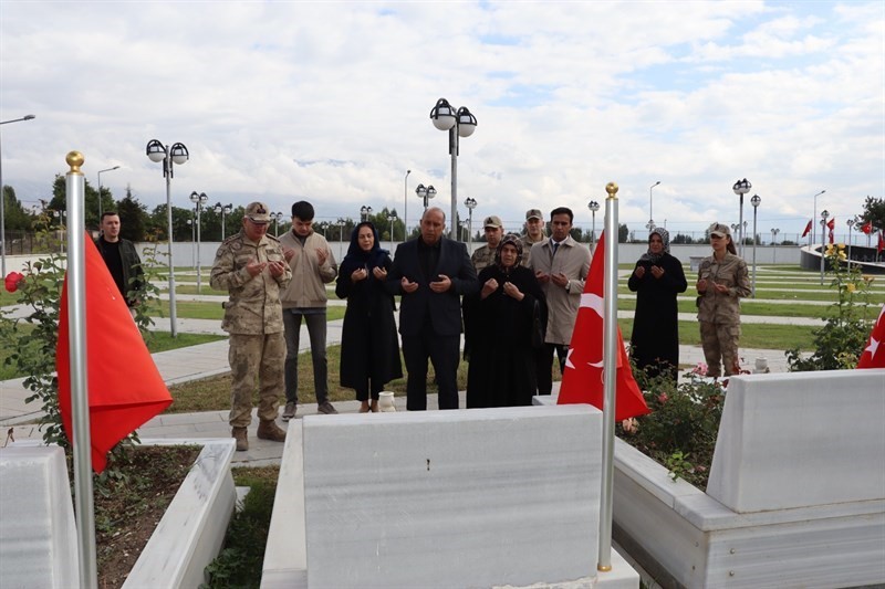 Şehit Jandarma Onbaşı Yakup Koç, 25. yılında saygıyla anıldı
