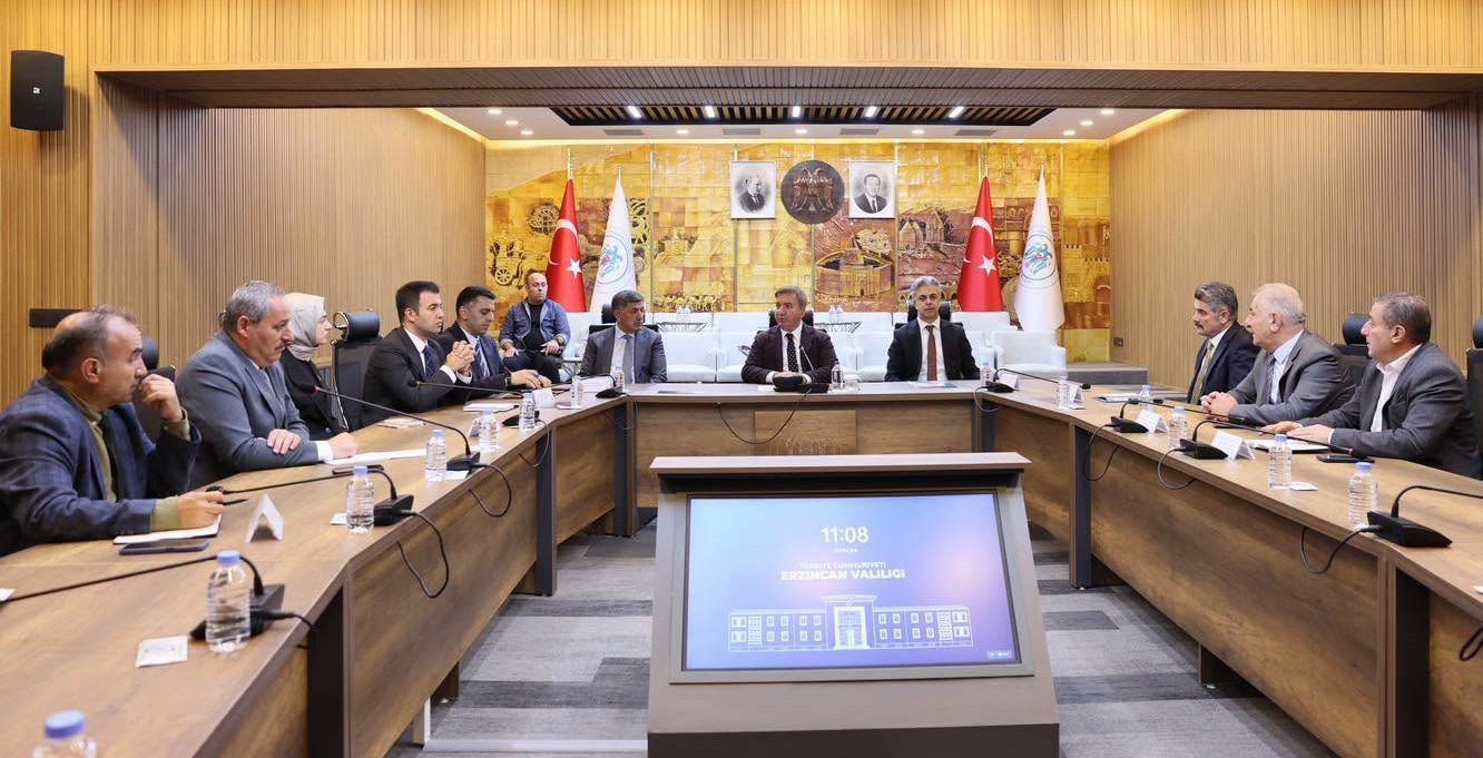 Erzincan'da Öğrencilere Ulaşımda İndirimli Abonman 2026-2027'de Devam Edecek