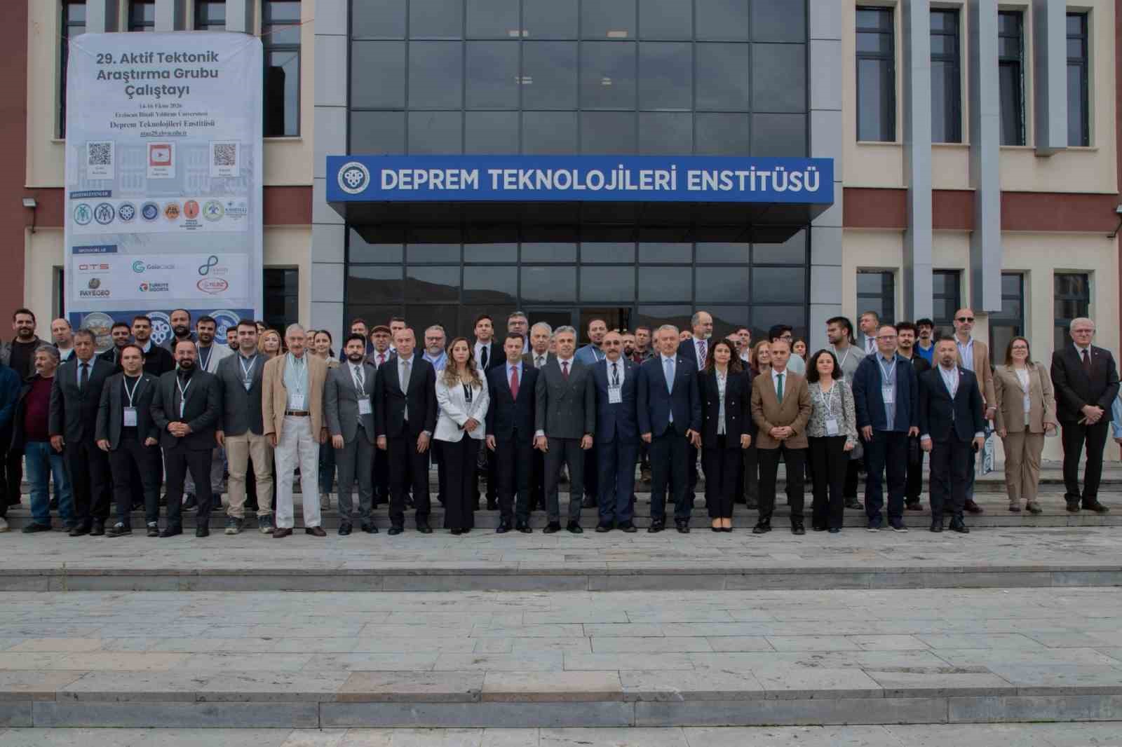 Erzincan'da 29. ATAG Çalıştayı Bilim Dünyasını Buluşturdu