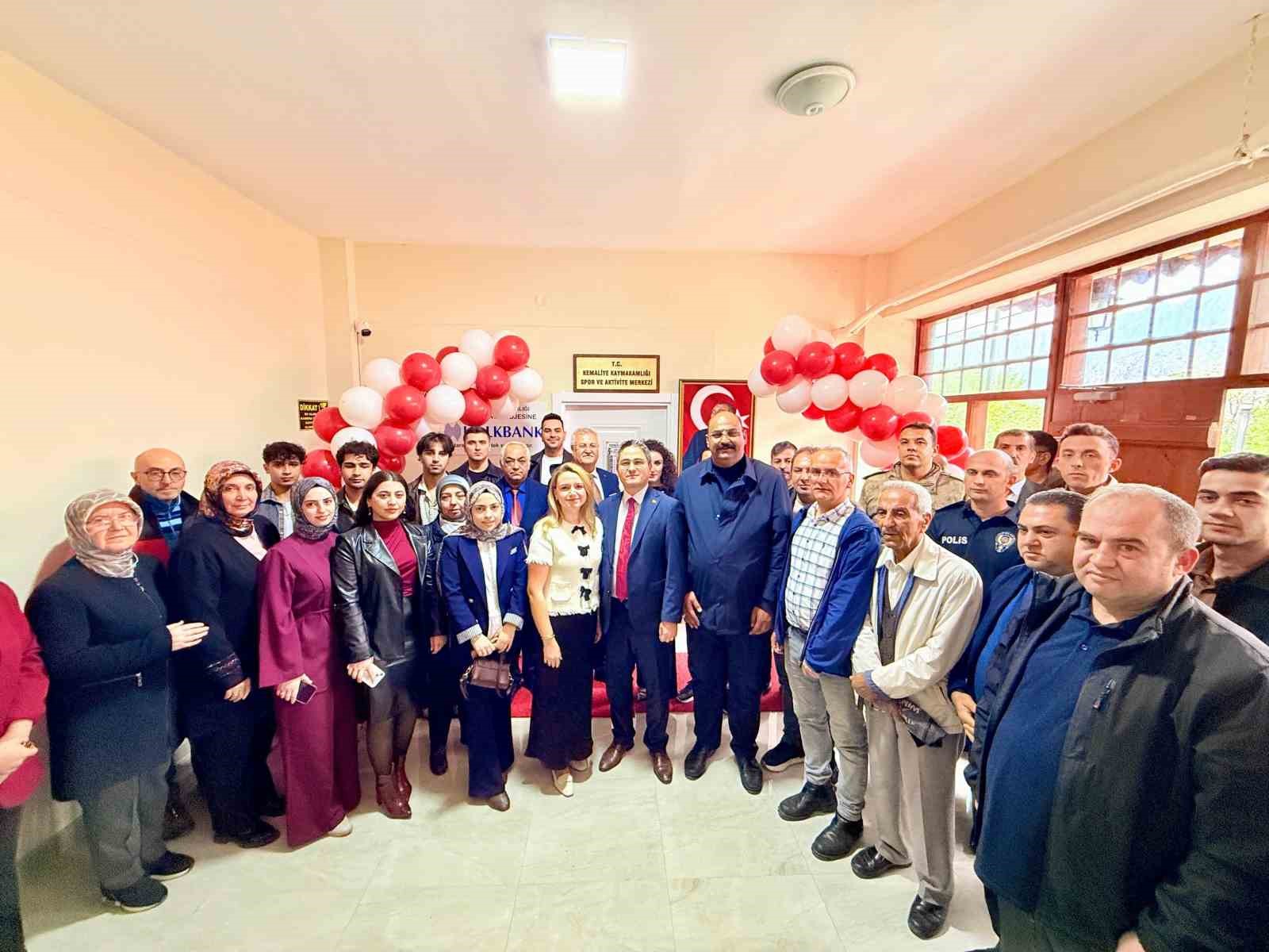 Kemaliye'de Yeni Spor ve Aktivite Merkezi Açıldı