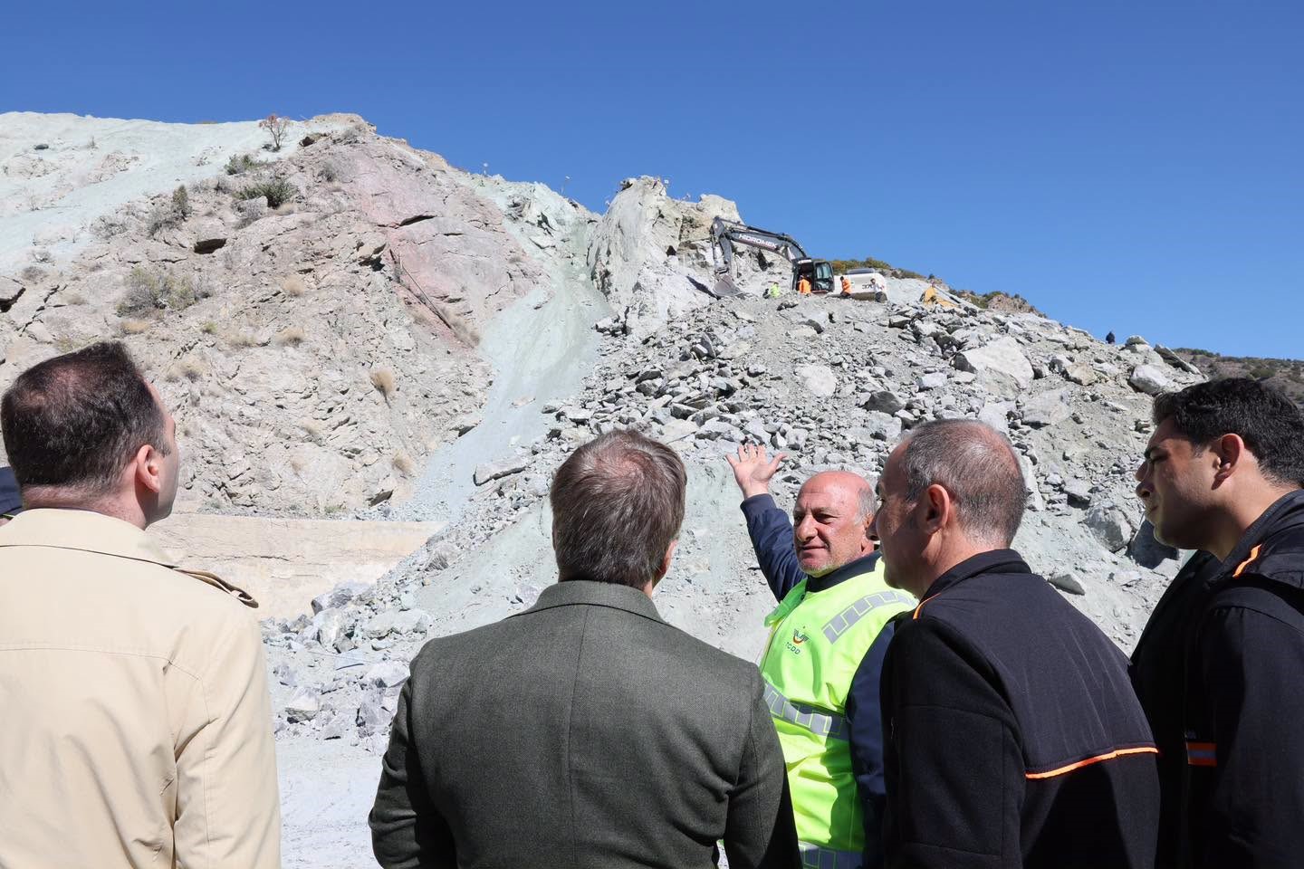 Erzincan'da Heyelan Çalışmaları Yerinde İncelendi