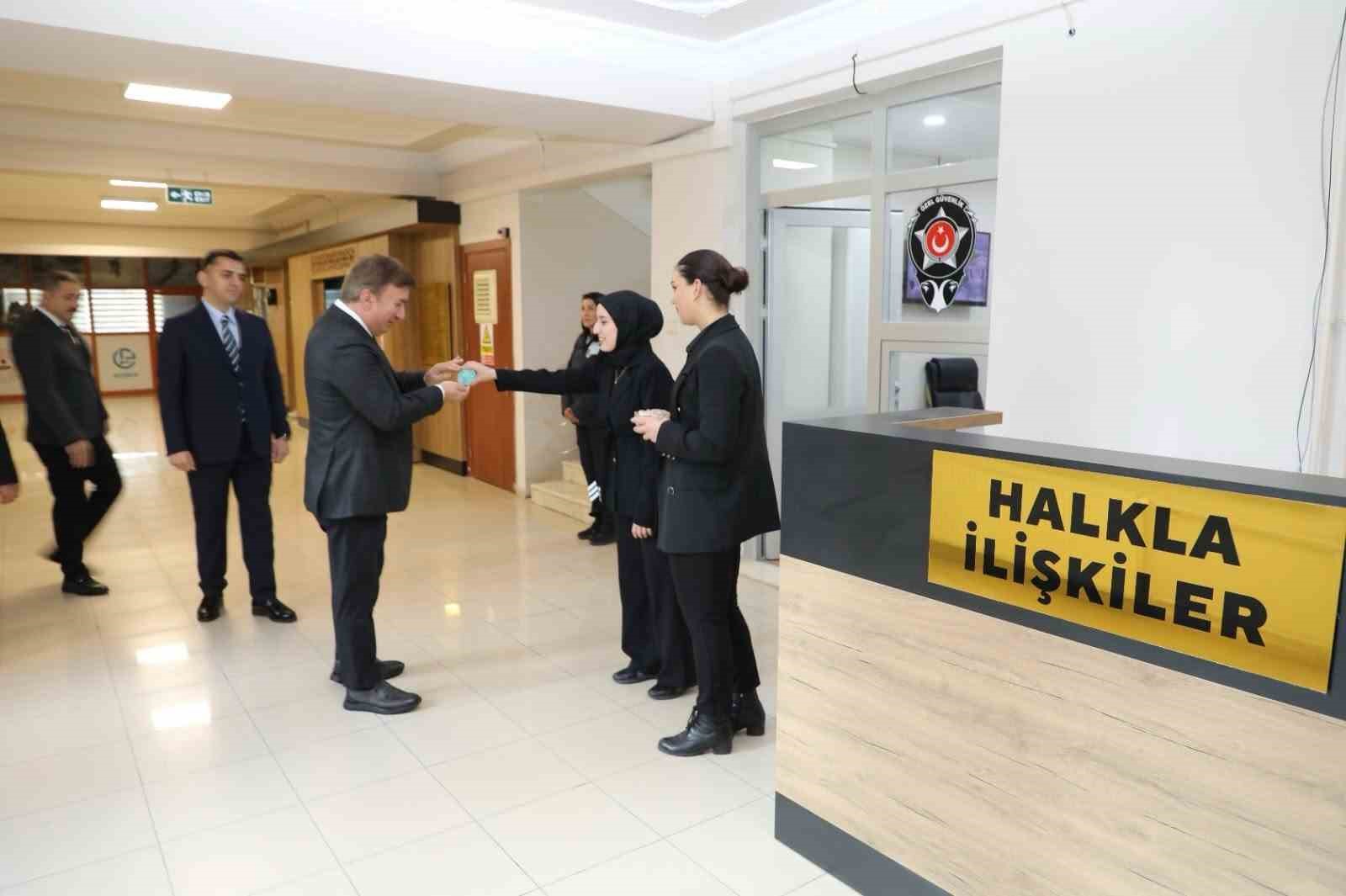 Erzincan'da Halkla İlişkiler Büroları İncelendi: Vatandaş Memnuniyeti Öne Çıkıyor