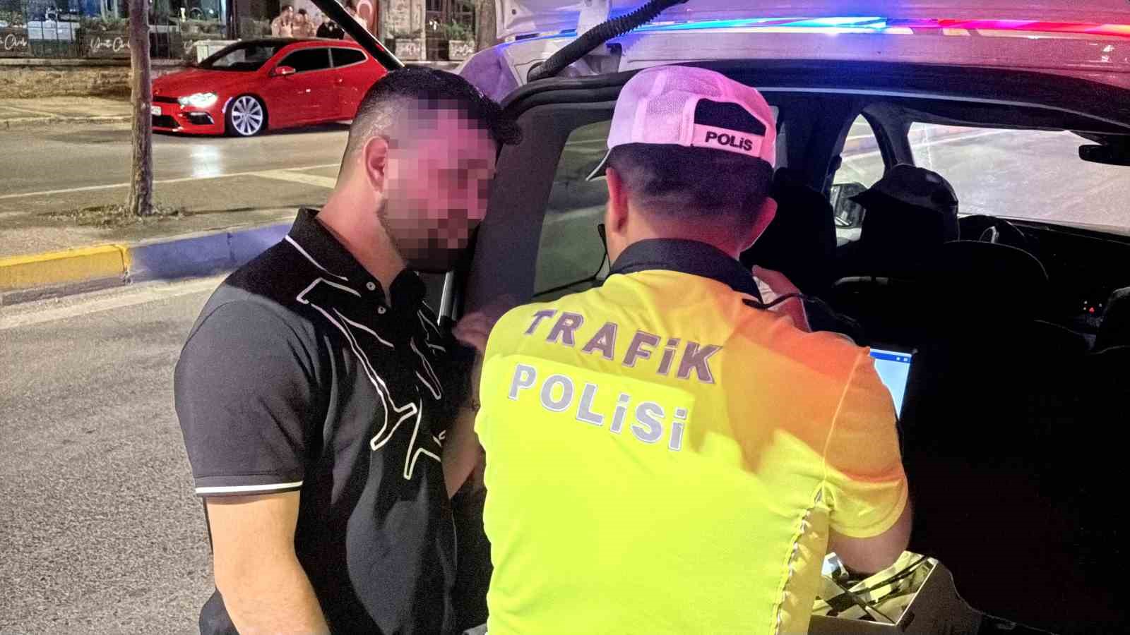Samsun'da Tehlikeli Sürüşe 5 Bin TL Ceza