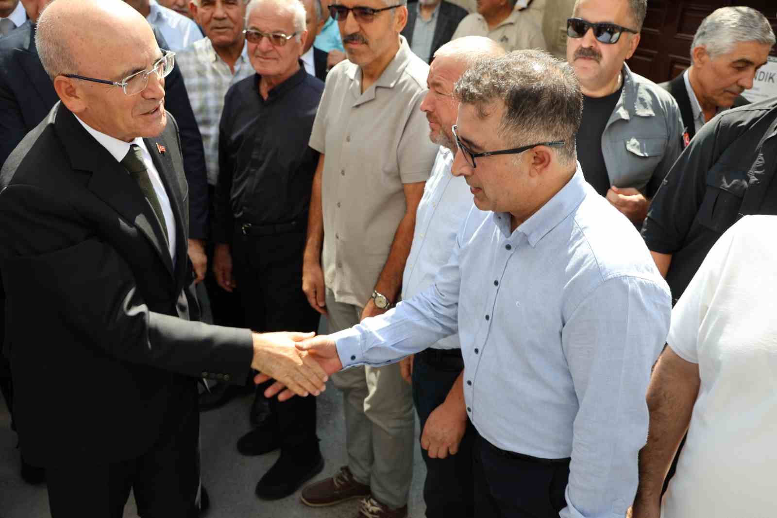 Bakan Şimşek Aksaray'da Ekonomi Temaslarında Bulundu