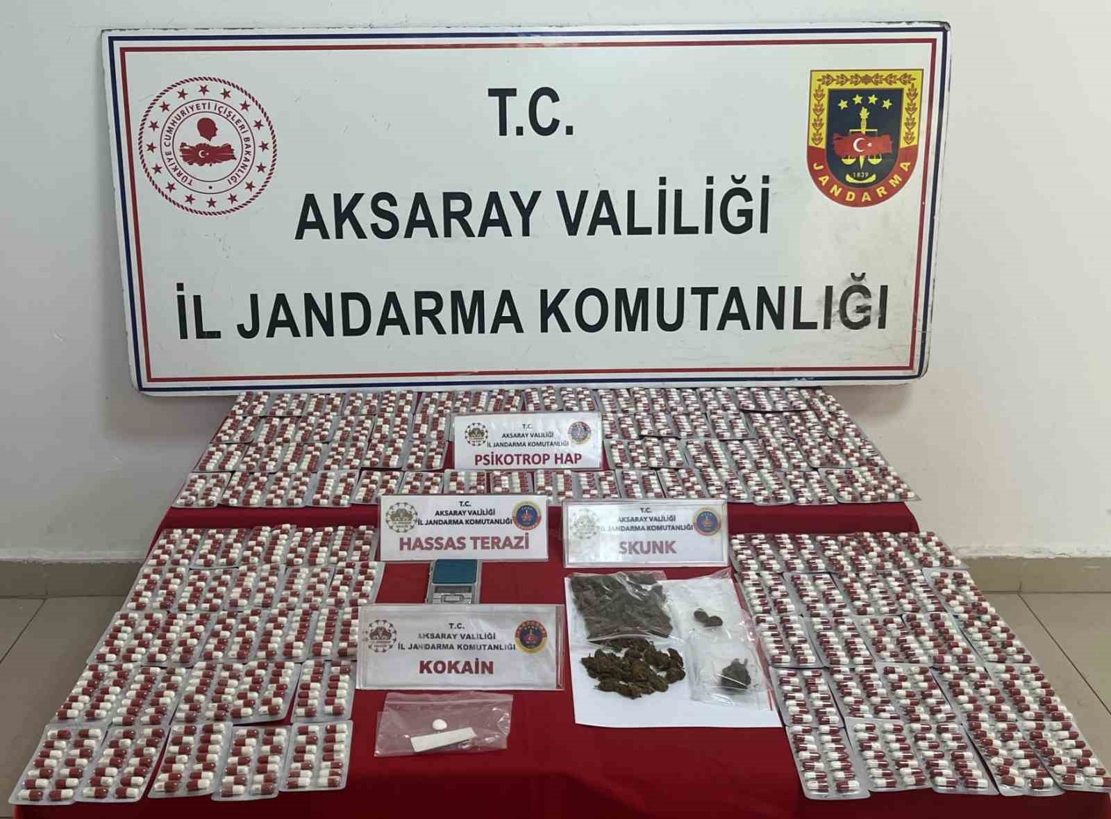 Aksaray'da Uyuşturucu Operasyonu: İki Şüpheli Tutuklandı