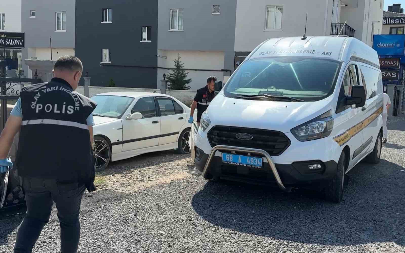 Durakta Silahlı Kavga: Bir Şoför Kalp Krizi Geçirdi
