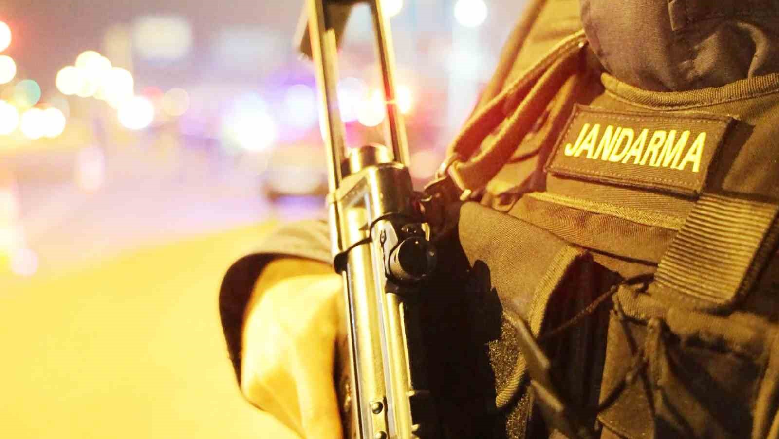 Aksaray'da Jandarma Huzur İçin Göreve Devam Ediyor