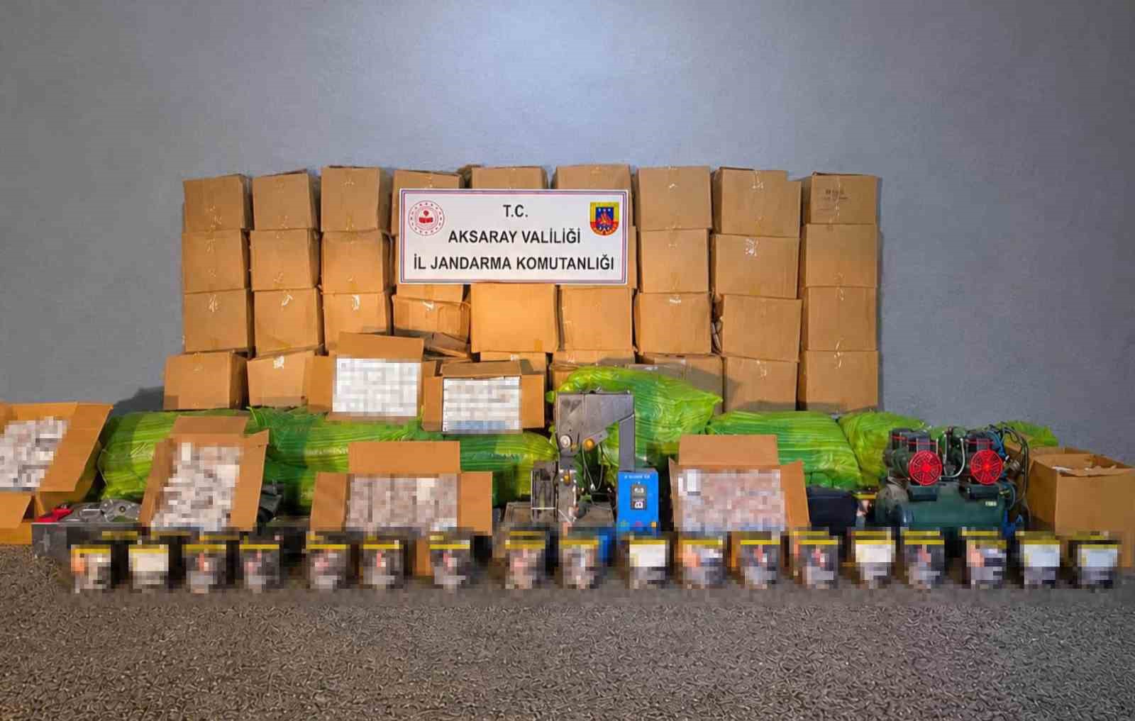 Aksaray'da Kaçak Sigara İmalathanesine Şok Baskın