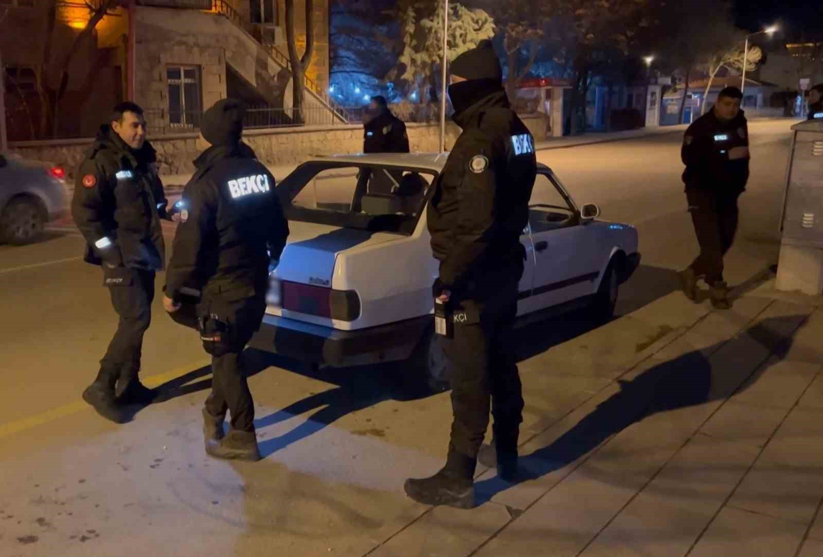 Aksaray'da Güvenlik İçin Şok Denetim: Araçlar ve Şahıslar İncelendi