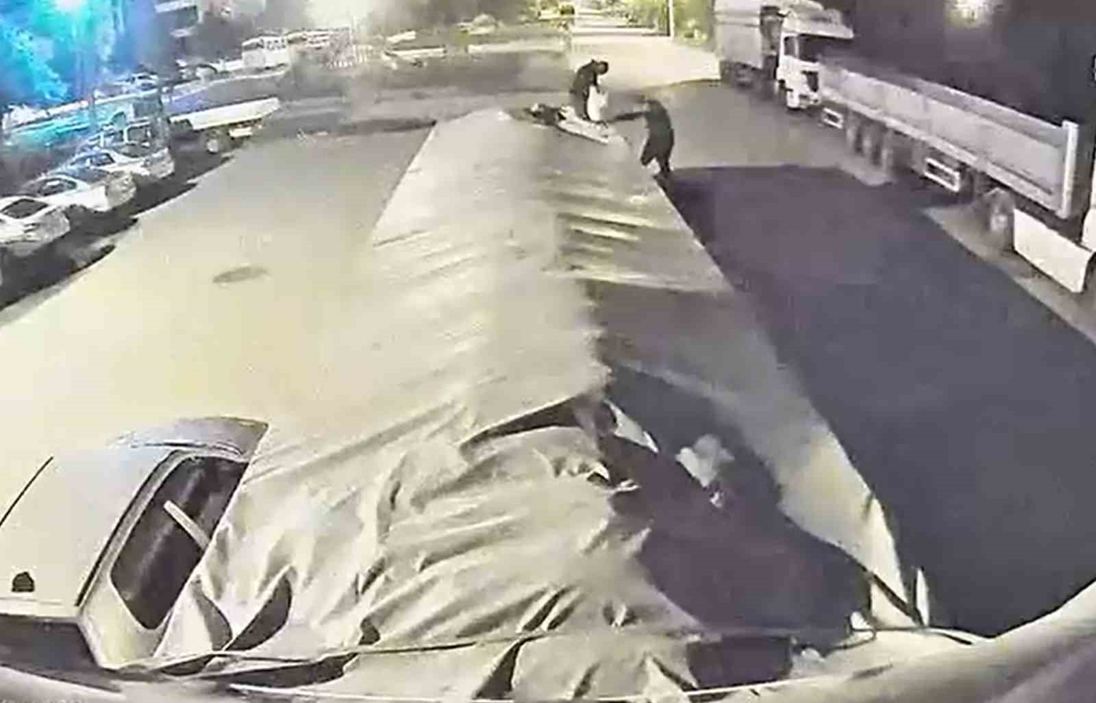 Samsun'da Hırsızlar Şeker Yüklü Tırı Gözlüğünde Boşalttı